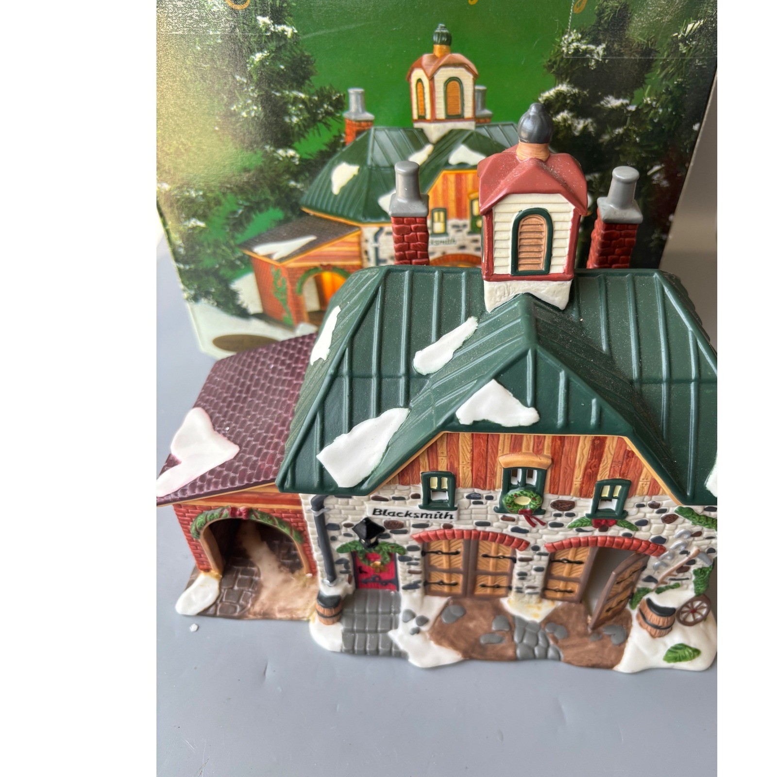 Heartland Valley Village Blacksmith Deluxe Porcelain Lighted House Christmas