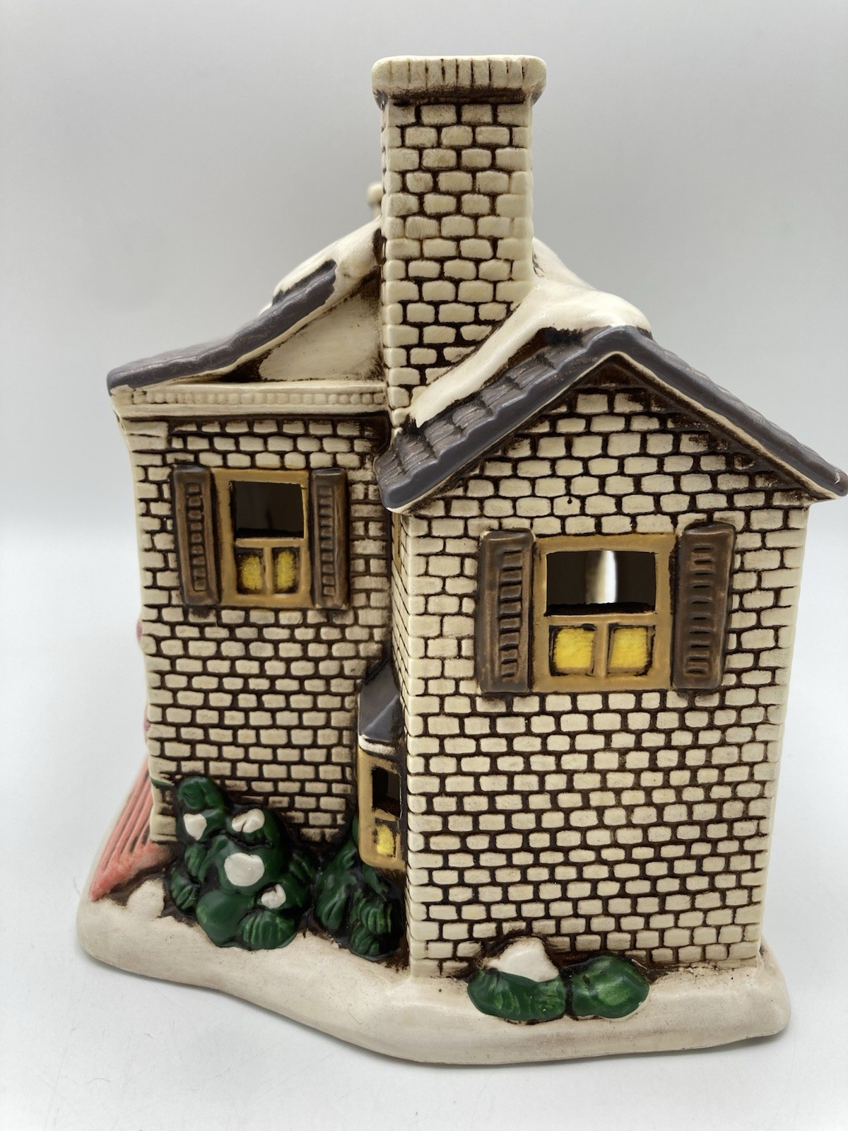 1988 Lefton Colonial Village Lighted Christmas MAJOR’S MANOR – BYRON WOOD 06902