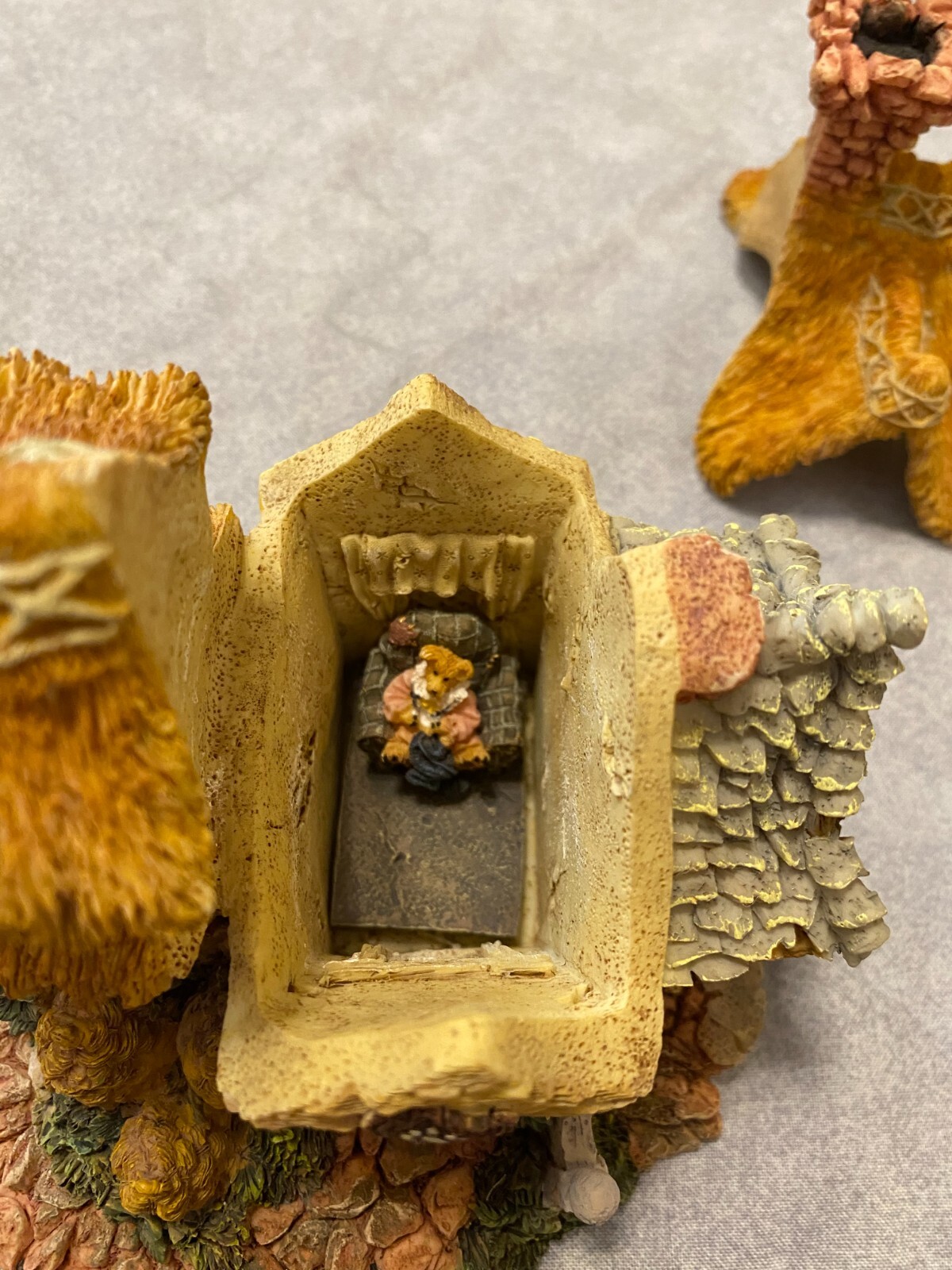 Boyds Bearly Built Town Village #2 Bailys Cozy Cottage