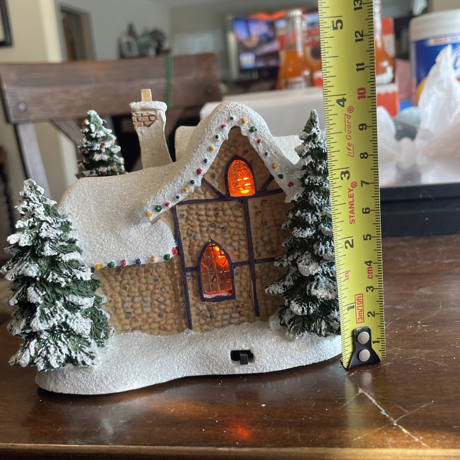 2006 Thomas Kinkade Christmas Village Sweetheart Cottage Teleflora Works