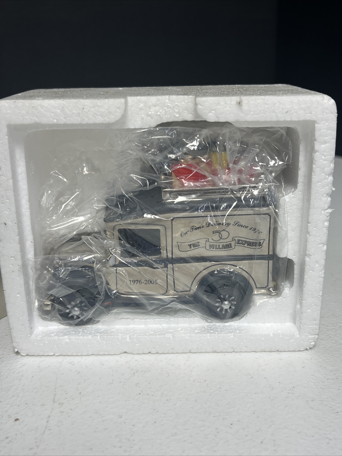 Dept 56 Village Express Van 25th Anniversary (Silver) Event Edition #52911
