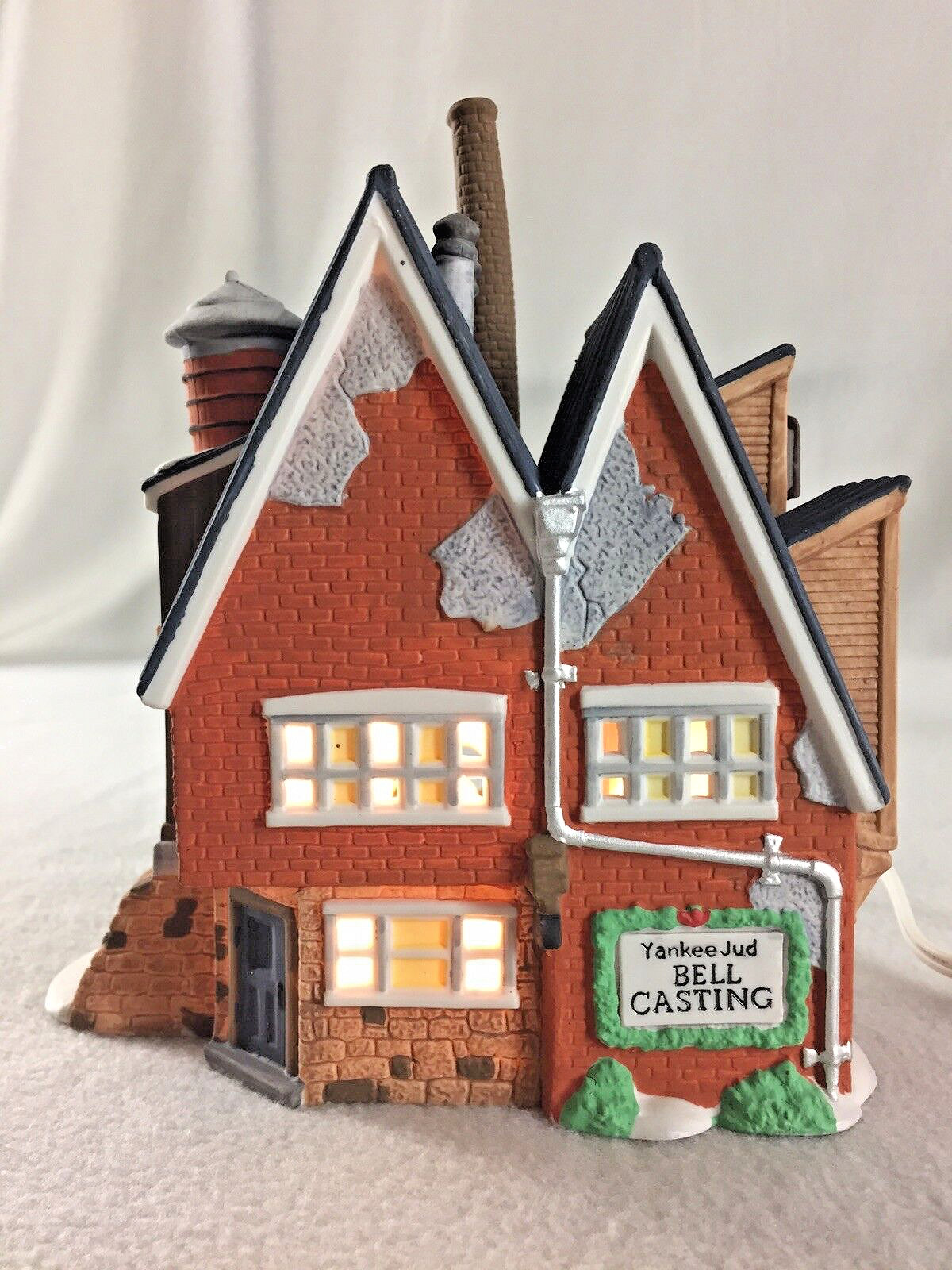 Dept 56 Yankee Jud Bell Casting New England Village Series # 56430 1992