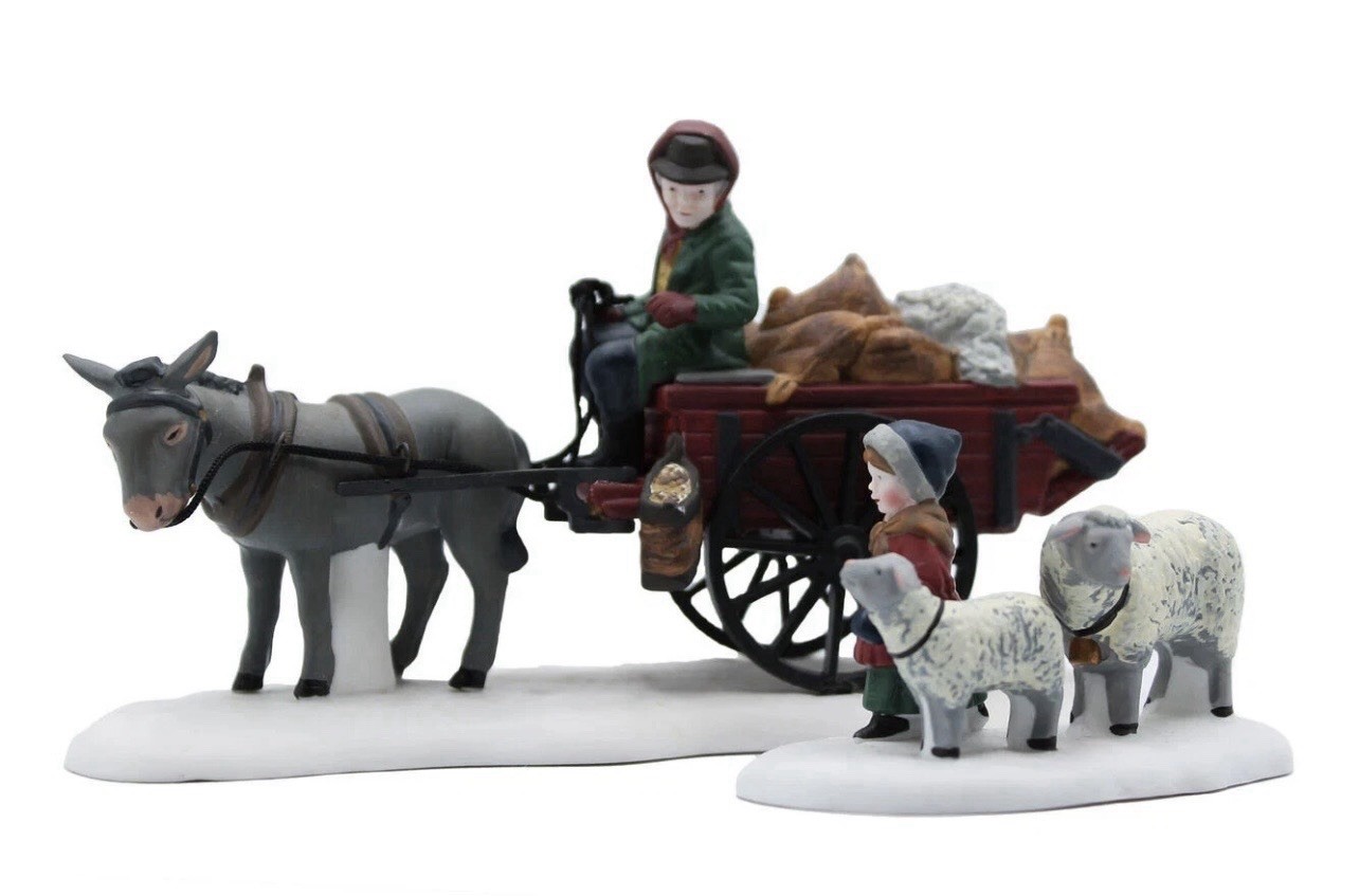 New DEPT 56 THE HERITAGE VILLAGE COLLECTION BRINGING FLEECES TO THE MILL RETIRED