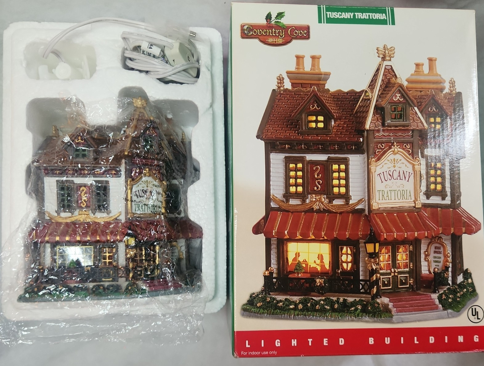LEMAX COVENTRY COVE “TUSCANY TRATTORIA” Christmas Village house w/cord NIB