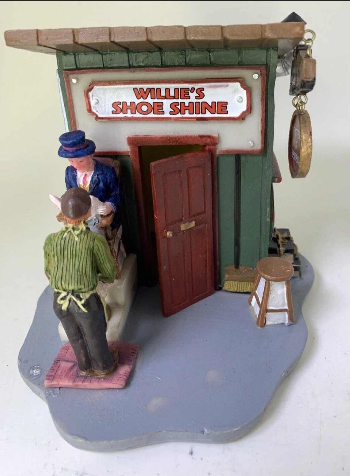 2008 LEMAX Christmas Willie’s Shineshack Shoe Shine Carole Towne