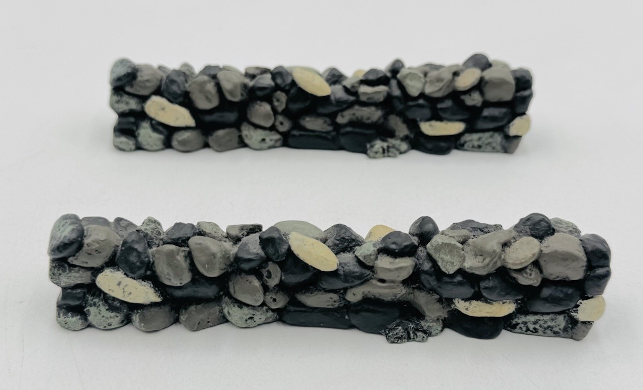 Dept 56 Christmas Village Accessories Gray “STONE WALL” Set of 2 No Box
