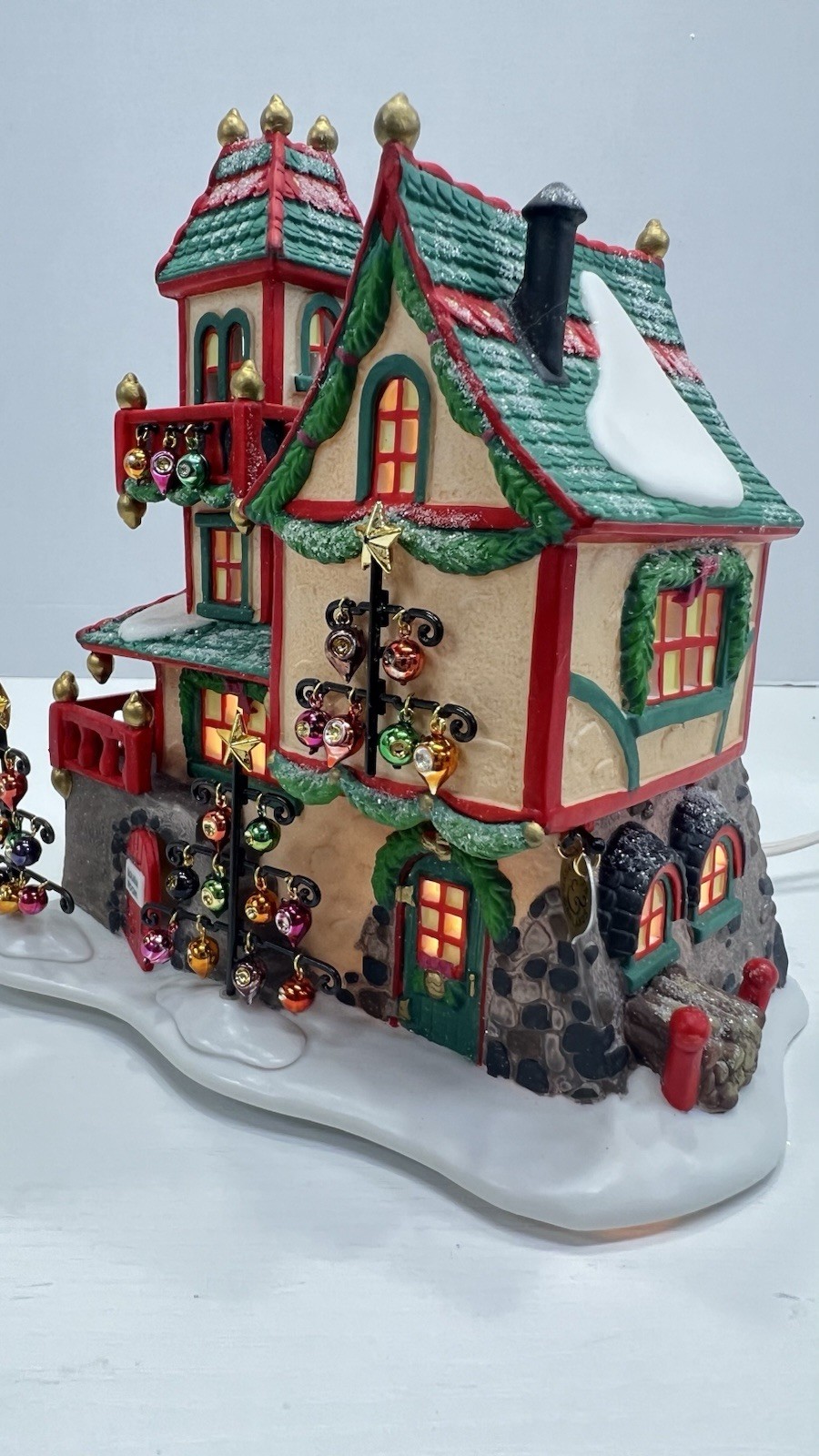 Dept 56 North Pole Series “Glass Ornament Works” 56396 Retired 1997 Excellent !