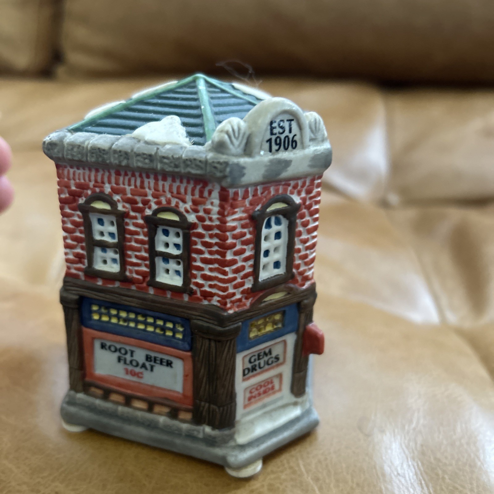 American Landmarks Collection Gem Drugs and Helig & Meyers Christmas Vtg. 1994