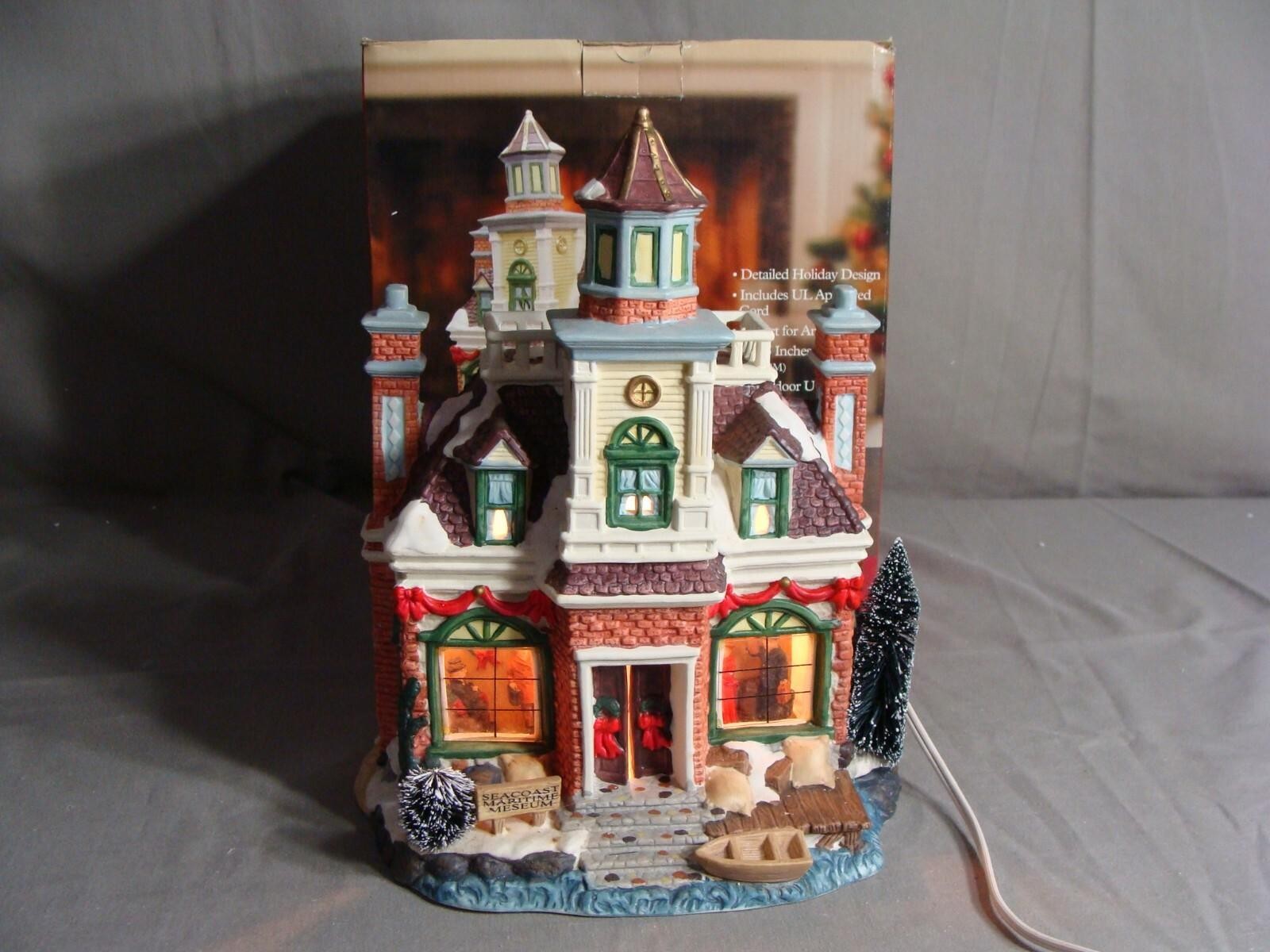 Holiday House Lighted Porcelain “Seacoast Maritime Museum” In Original Box