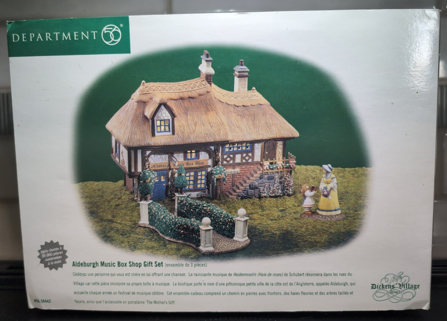 Dept 56 Dickens Village Aldeburgh Music Box Shop Gift Set 56.58442