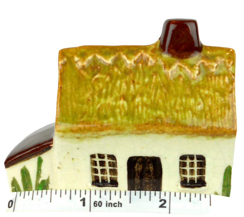 Vintage Suffolk Cottages 1977 Thatched Roof Cottage Figurine #18 Made In England
