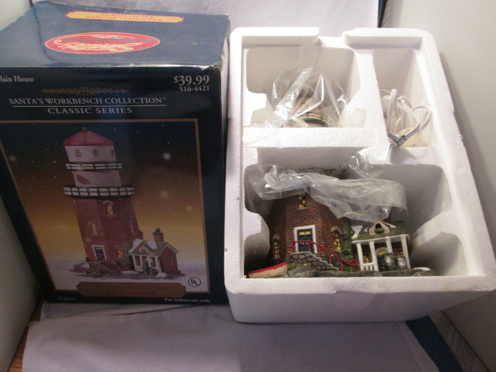 Santa’s Workbench Collection Standing Stones Lighthouse 2000 Classic Series Box