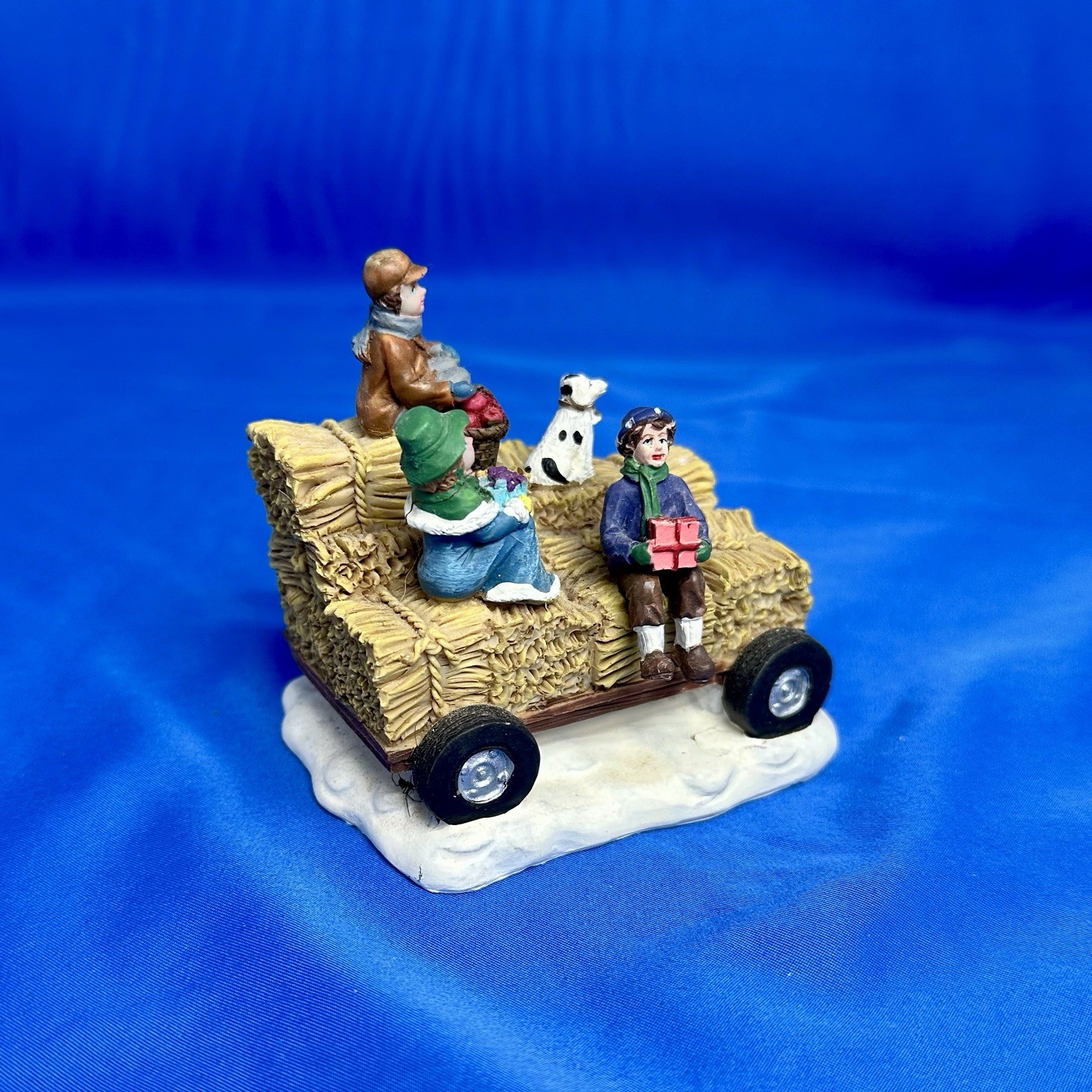 Holiday Inspirations House Accessory Hay Ride For Santa On A Tractor.