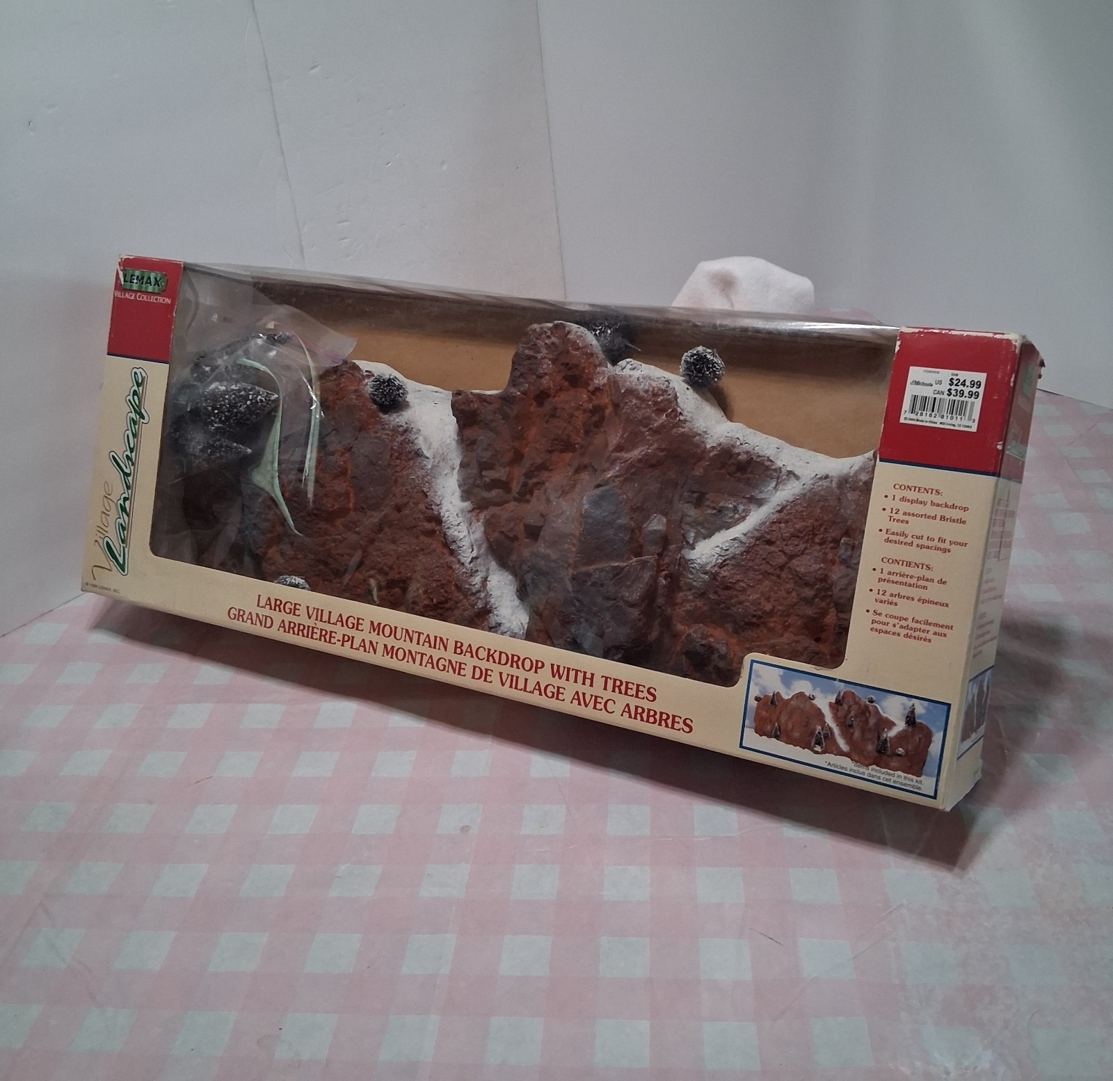 LEMAX Large Village Mountain Backdrop With Trees 1998 Christmas 81011 Boxed
