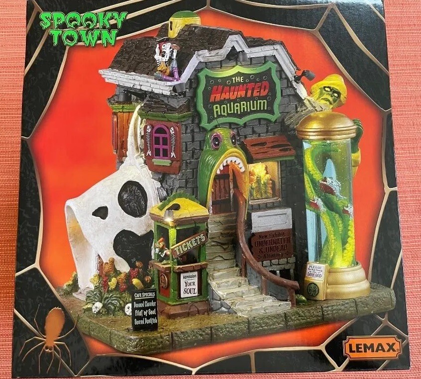 Lemax Spooky Town “Haunted Aquarium” Brand New- Lighted Village Collectible