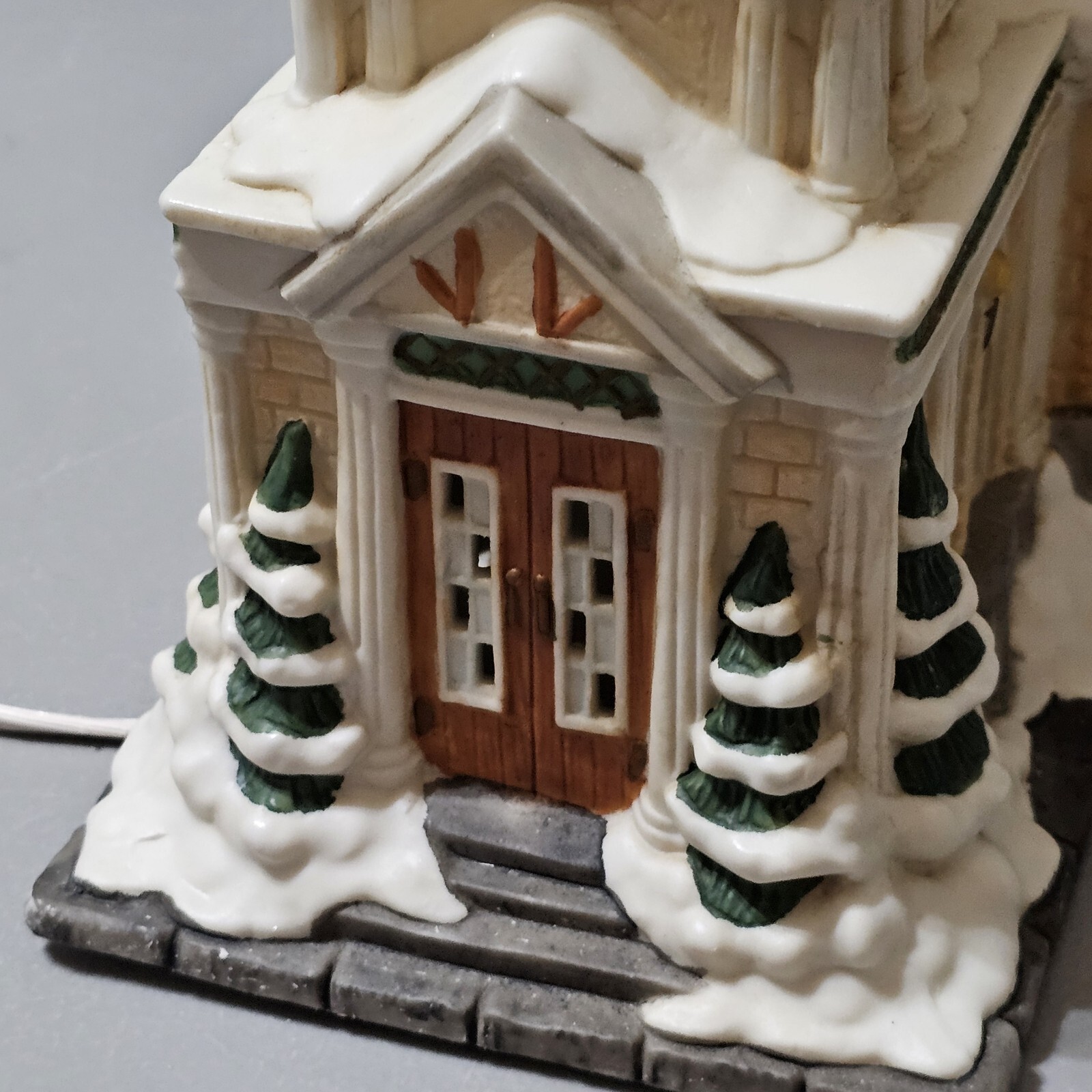Vintage Village~ 🎄Christmas On Main Street~ City Hall ~ LIGHTS UP ~ Beautiful