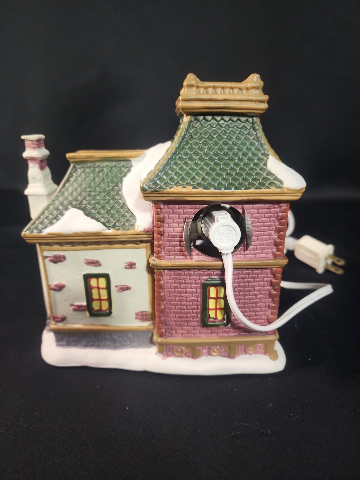 Rite Aid Santa’s Workshop Lighted Illuminated Christmas Village