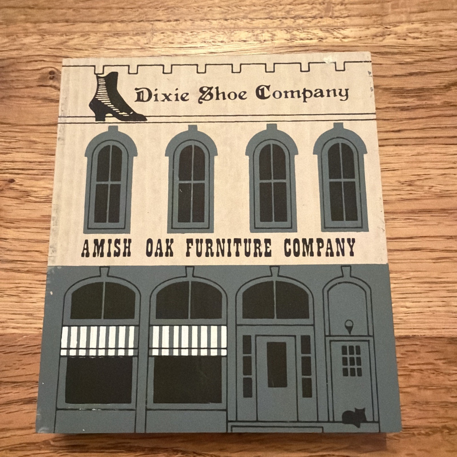 The Cat’s Meow 1987 Series V Amish Oak Furniture Dixie Shoe Company Loudonville
