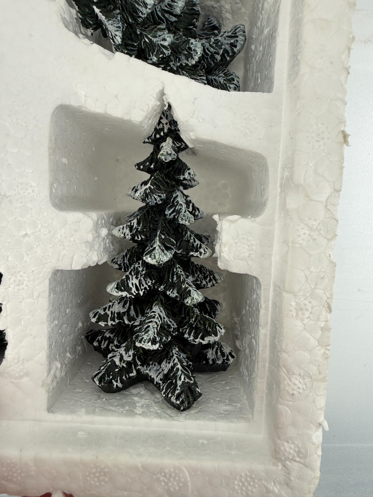 Department 56 Village Evergreen Trees Set of 3 Cold Cast Porcelain #5205-1