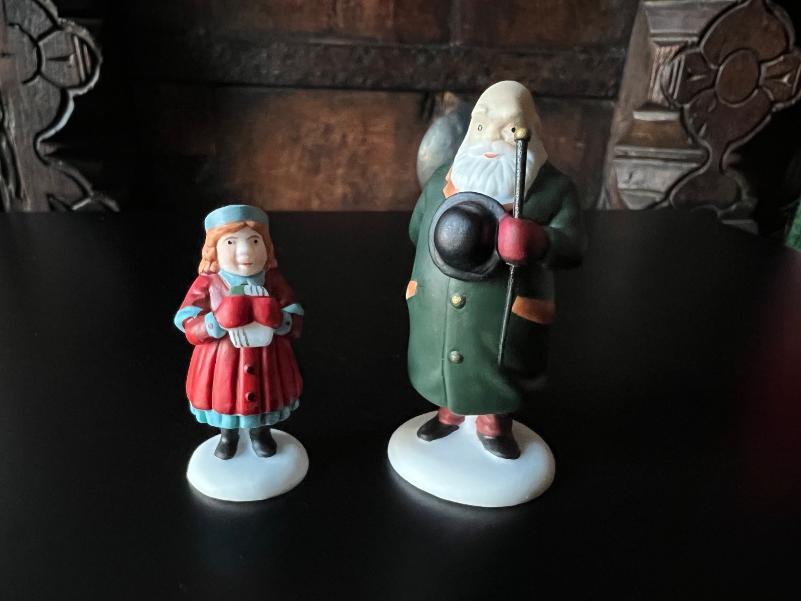 DEPT 56~”YES, VIRGINIA…”~The Heritage Village Collection Series~Item #56.58890