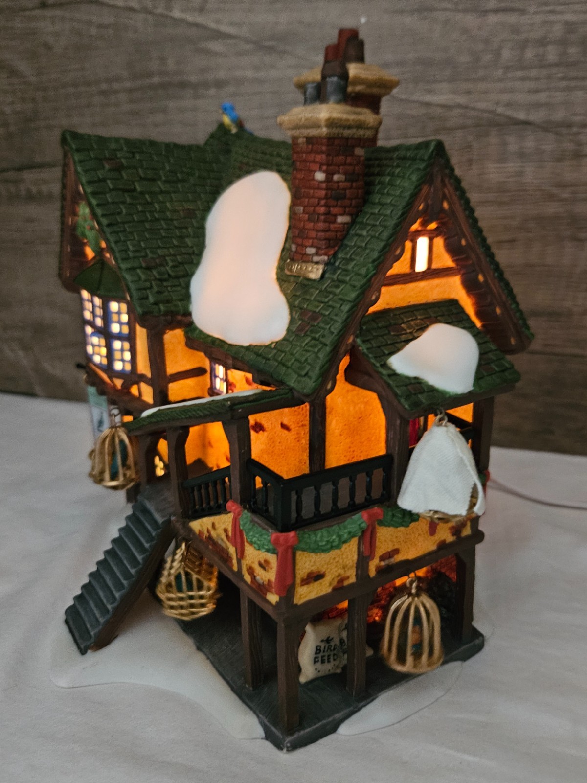 Dept 56 Dickens Village “Wingham Lane Parrot Seller” #56-58449 RETIRED