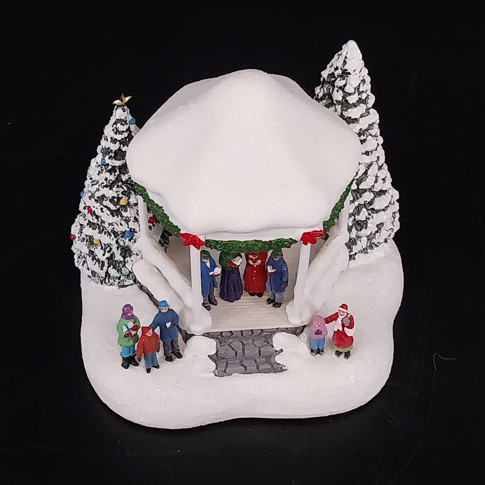 Thomas Kinkade Sweet Sounds Of Christmas Teleflora Lighted Gazebo 2023 Village