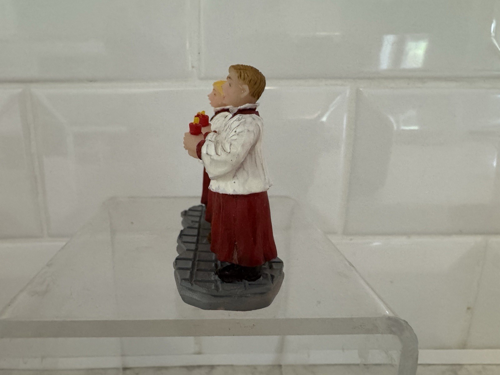 Lemax Candlelight Choir Boys 42862