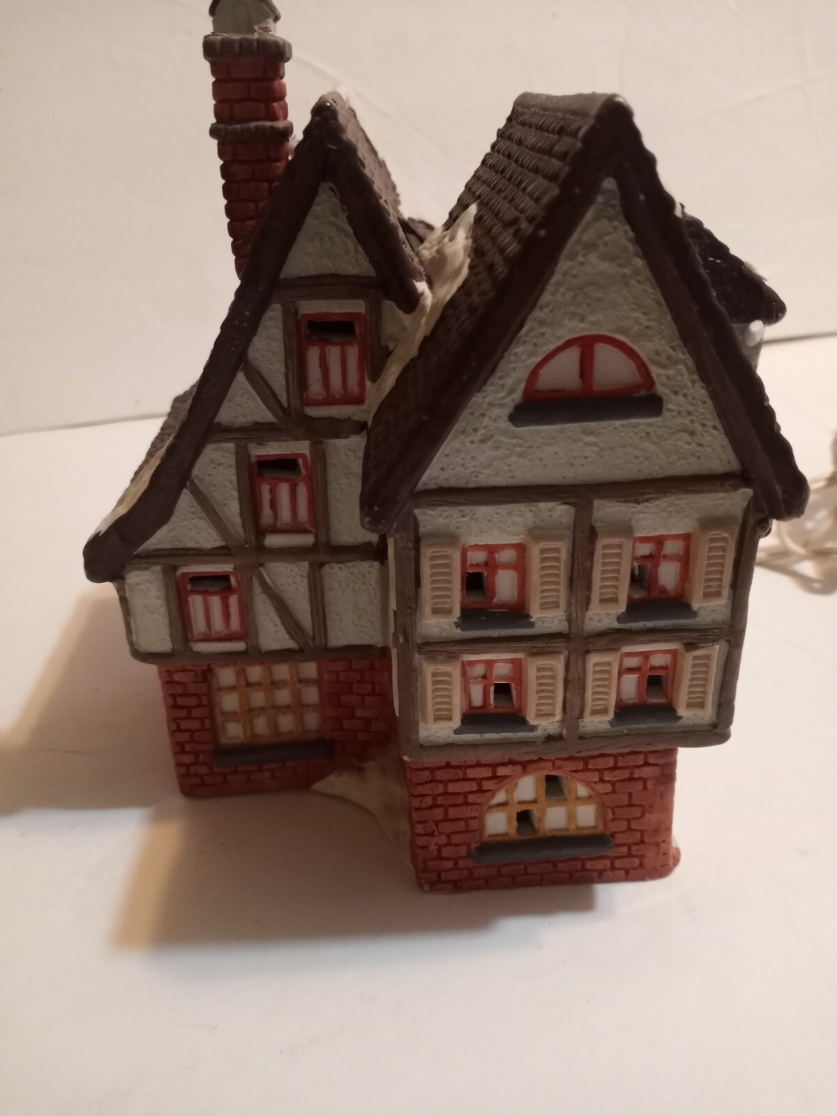 Vintage Dickens Keepsake Porcelain House Heritage Heartland Valley Village Xmas