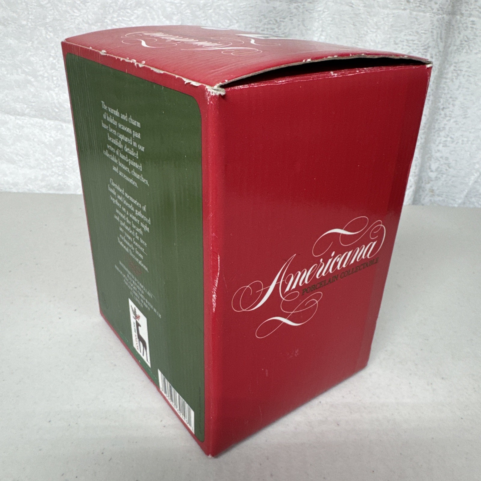 Americana Porcelain Collectable PARSONAGE Lighted Christmas Village 1991 CH1