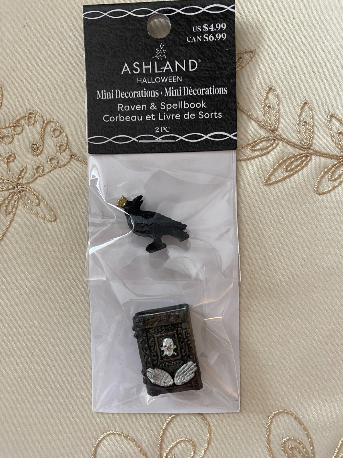 ASHLAND HALLOWEEN MINIATURES RAVEN & SPELLBOOK ~ SET OF 2 NEW IN PKG
