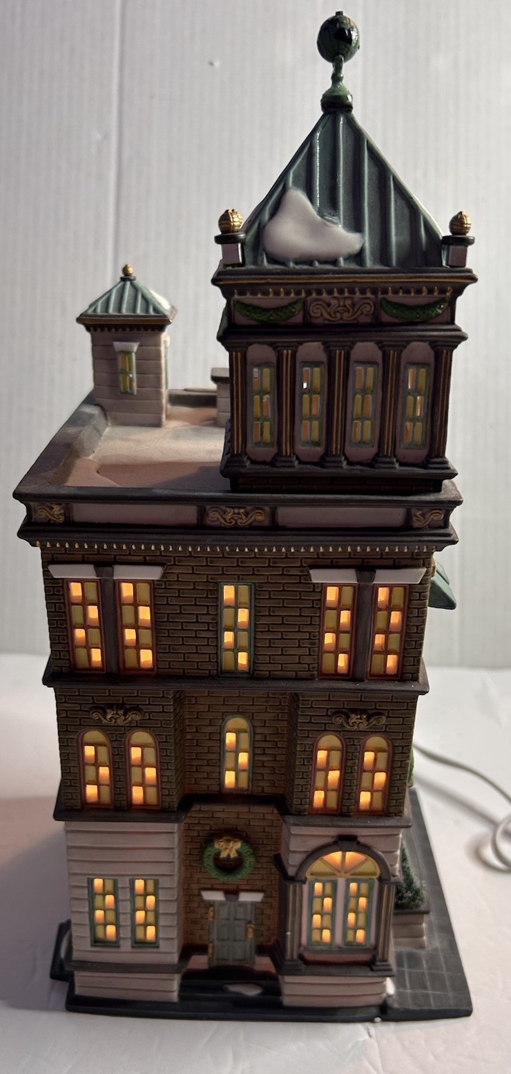 Dept 56 Christmas In The City The City Globe – Retired 1997 W/ box Repaired