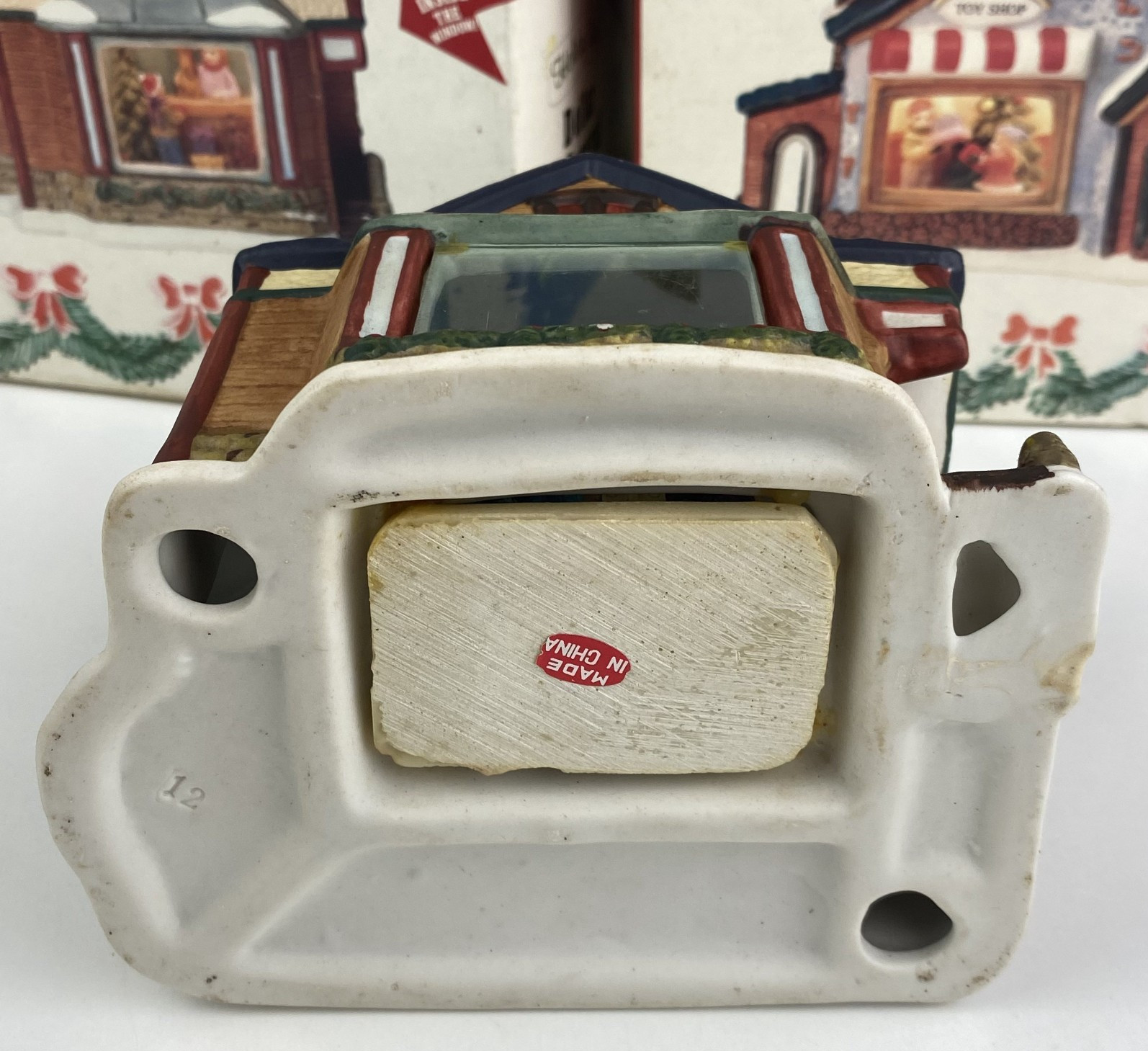 Dollar General Village Store Ceramic Holiday Style Christmas Lighted Retro VTG 2