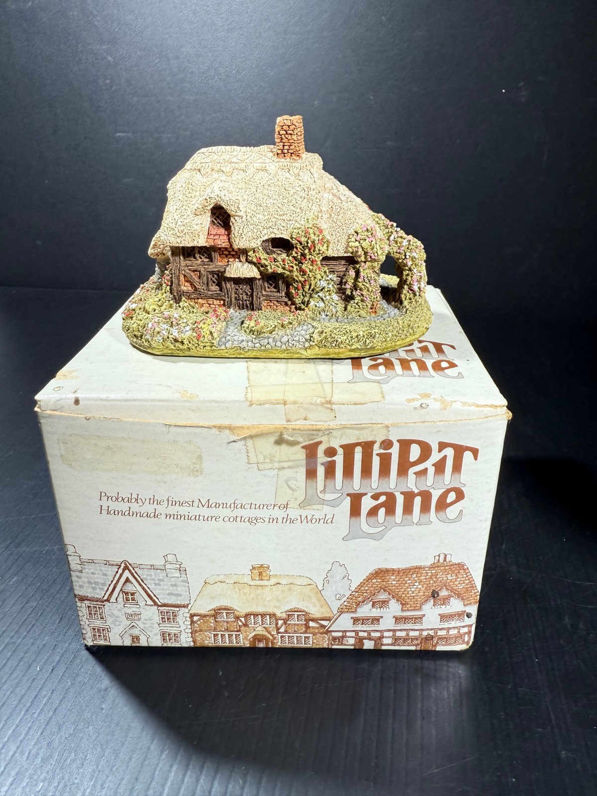 Lilliput Lane “Spring Bank” Miniature Masterpiece with box United Kingdom