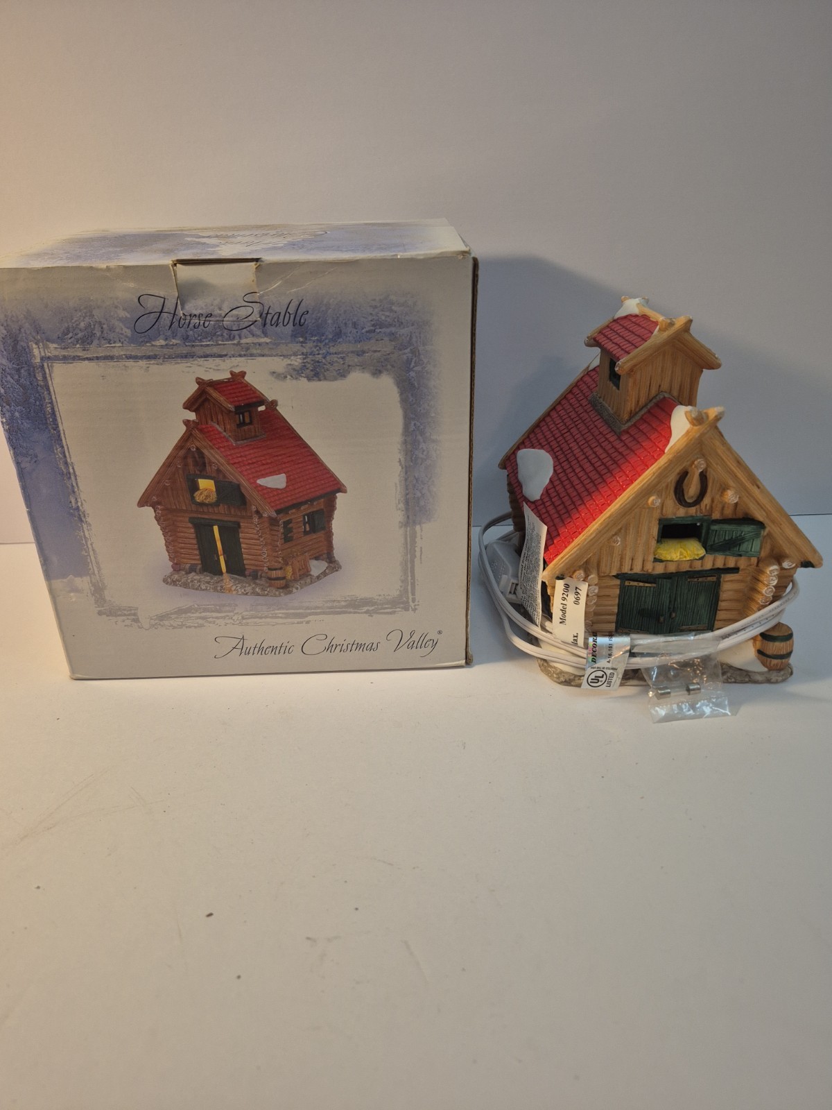 Authentic Christmas Valley-Horse Stable-Used Slighty In Original Box