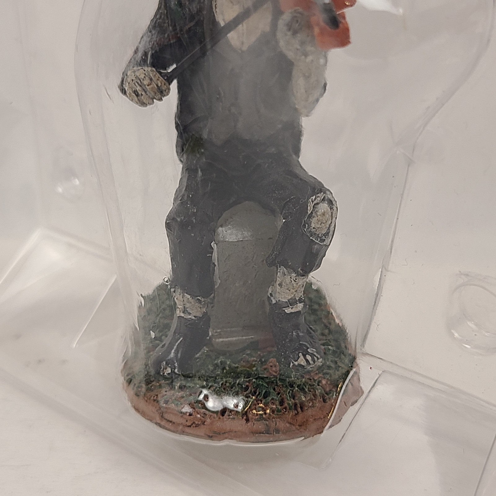 Lemax Spooky Town Serenading The Dead Violin Figurine 82575 Halloween Decor 2018