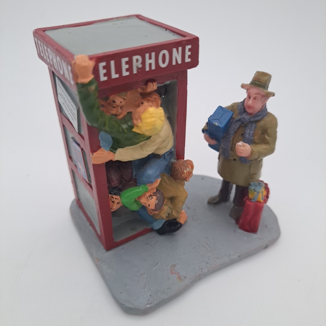 Rare Retired Lemax Occupied # 23946 How Many Can Fit In Phone Booth Christmas Vi
