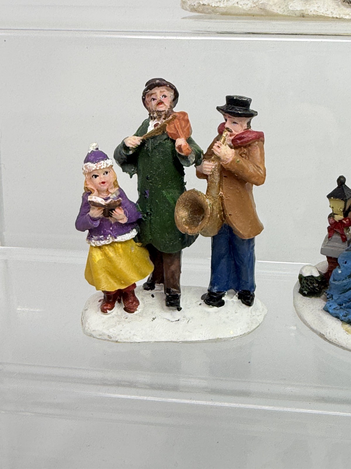 Christmas Village Assorted Winter Park Carolers Musicians Lemax Tree’s 8 Pc Lot