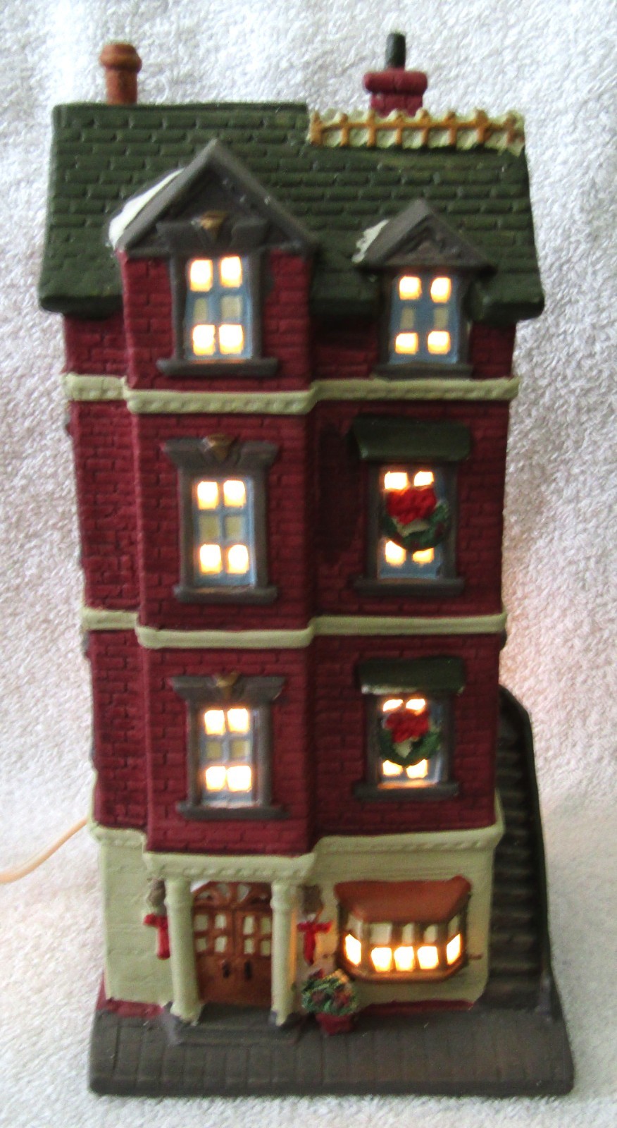 Vintage Lemax 1991 Porcelain Lighted Decorated 4 Story Christmas House.