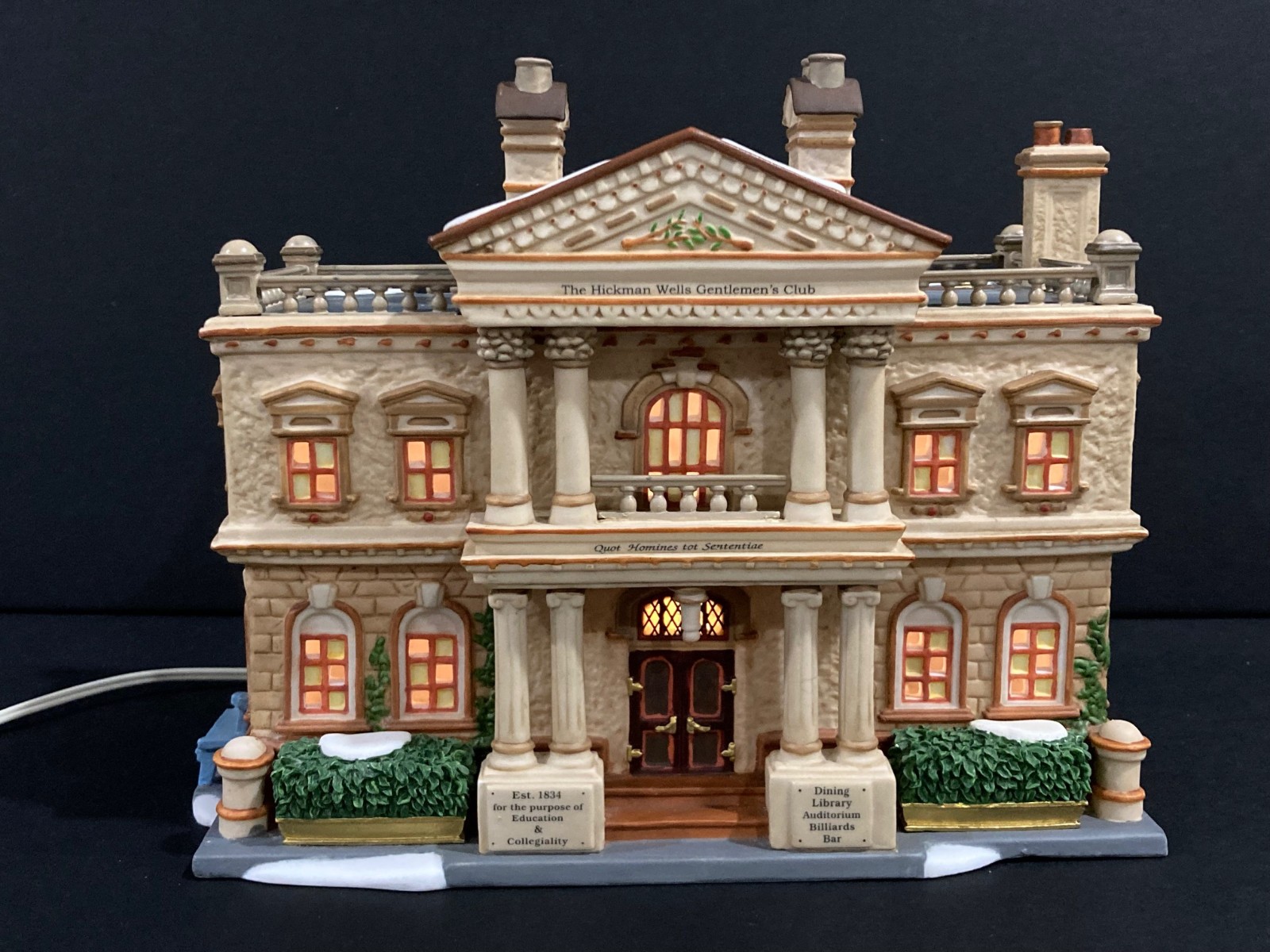 2005 Dept 56 Dickens Village Hickman Wells Gentlemen’s Club 56.58743 Retired!