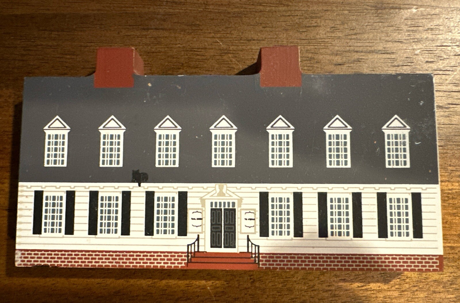 Cat’s Meow Raleigh Tavern Faline Jones Williamsburg Series 1993