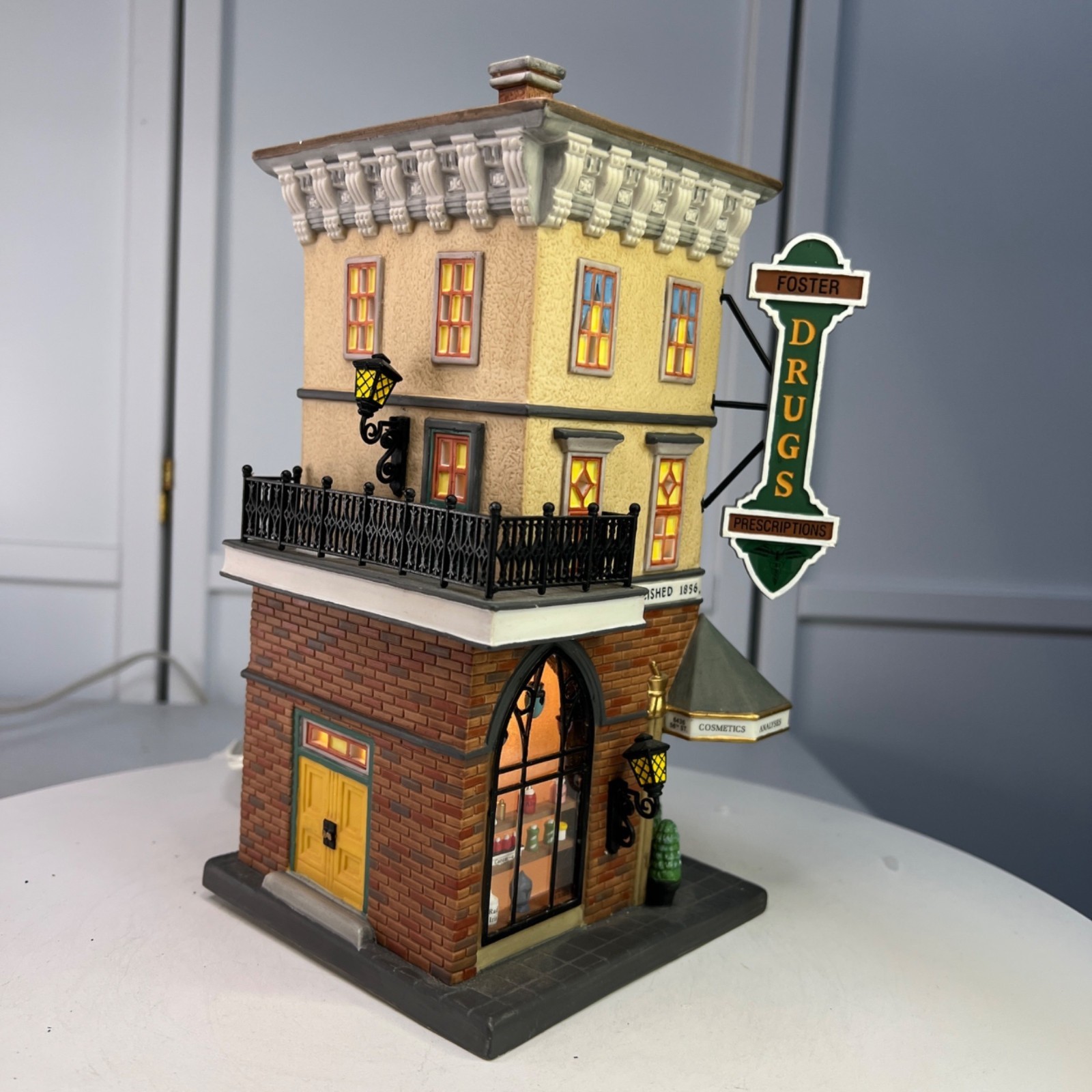 Dept 56 Foster Pharmacy Christmas in the City Lighted Building – 2000 (NO Box)