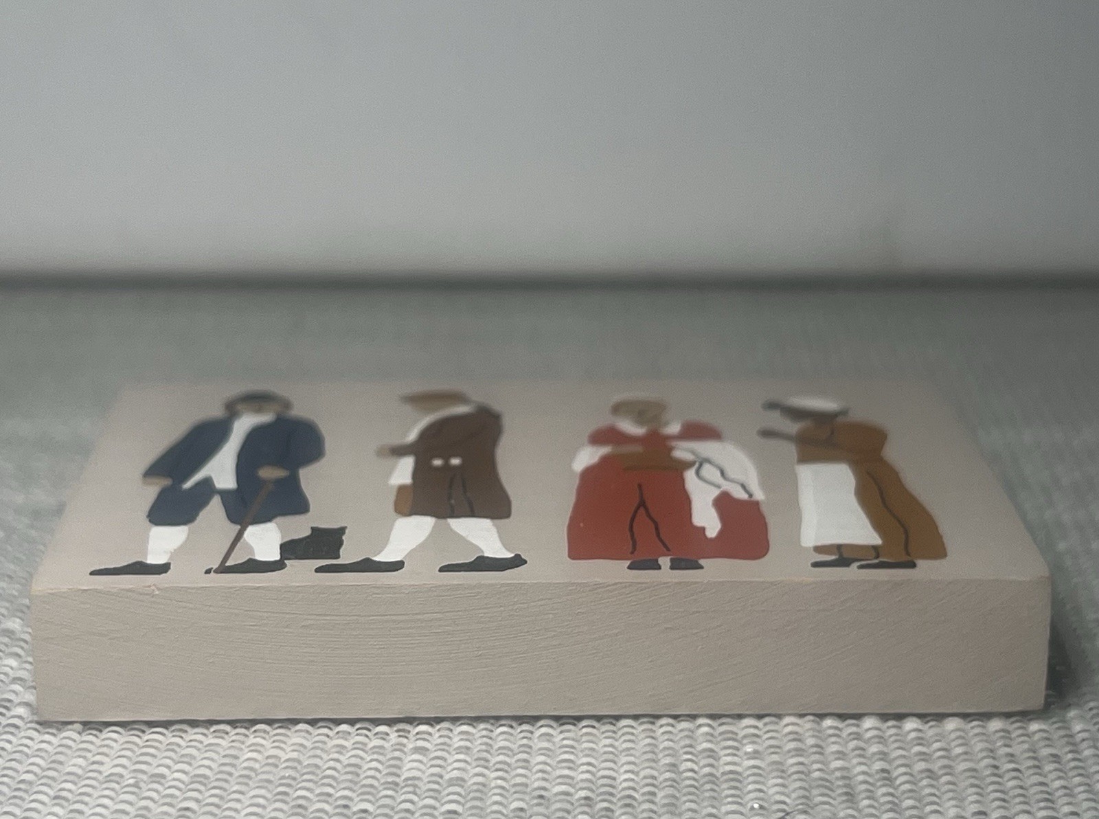The Cat’s Meow Colonial People Accessory 1994 Cat’s Shelf Sitter, Faline 94