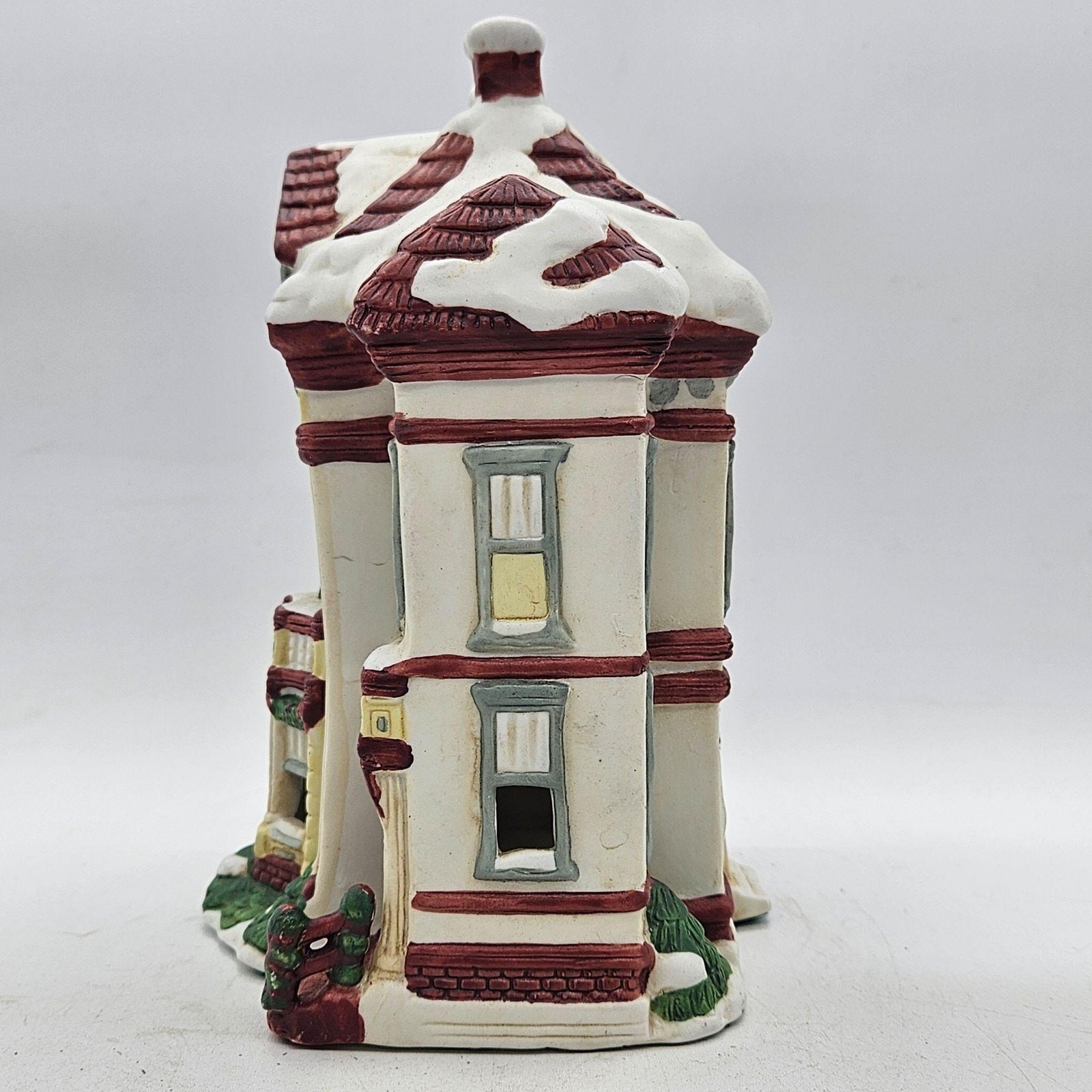 Vintage House Of Lloyd Christmas Haunted House Medium Multicolor Ceramic Village