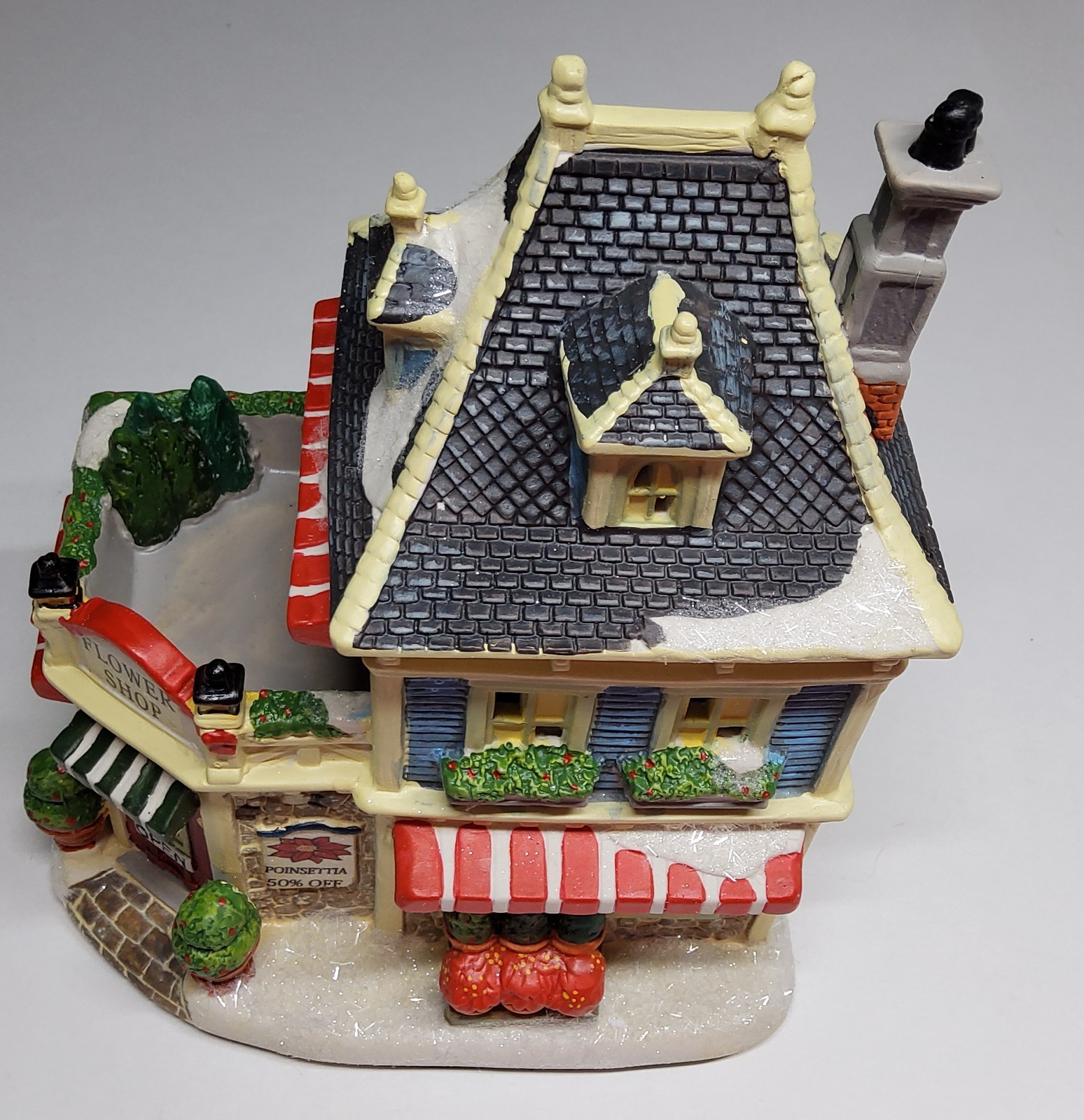 HOLIDAY INSPIRATIONS LIGHTUP ” FLOWER SHOP” VILLAGE HOUSE YEAR 2011