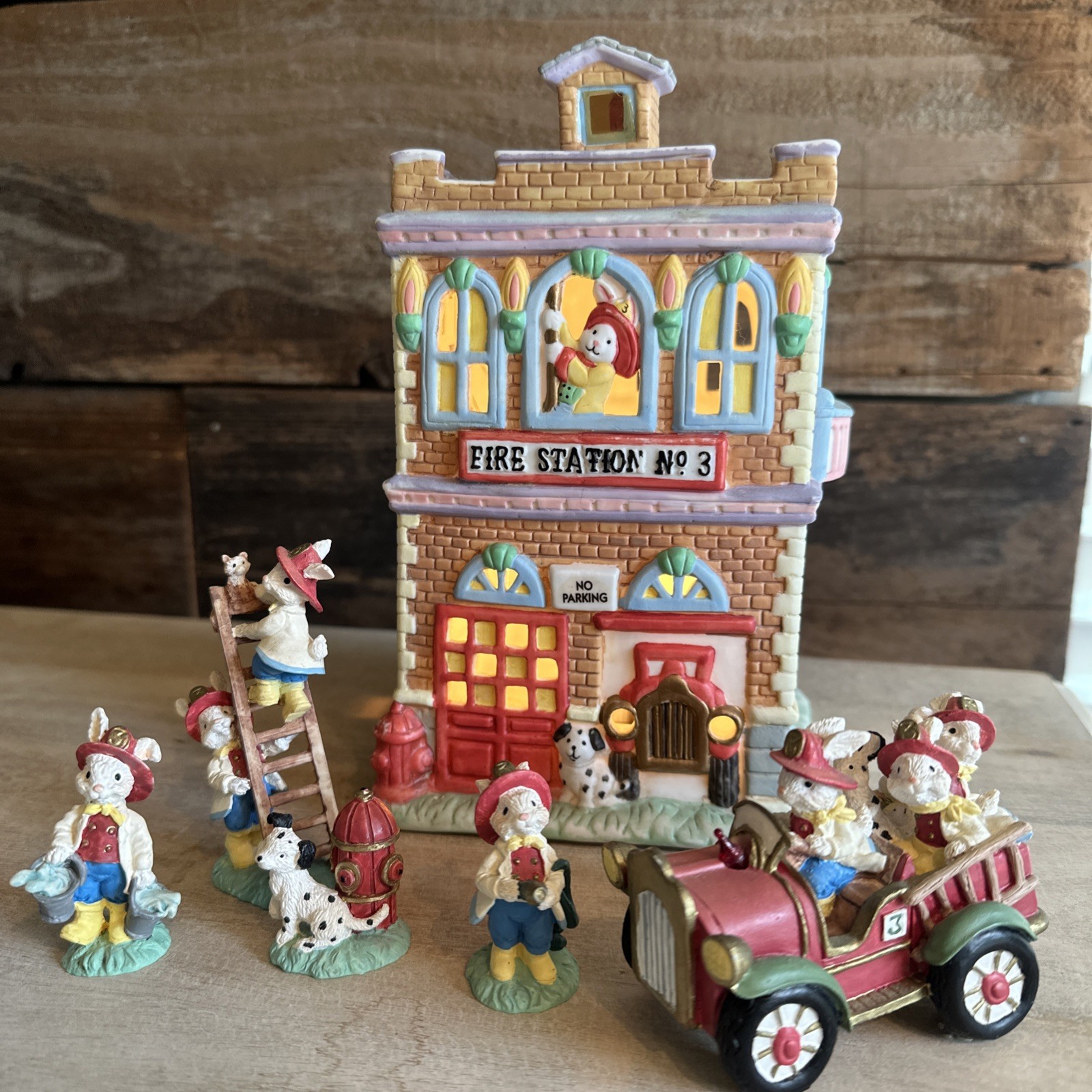 Cottontail Lane Easter Village FIRE STATION No. 3 Lighted House 4 Figures Ltd Ed