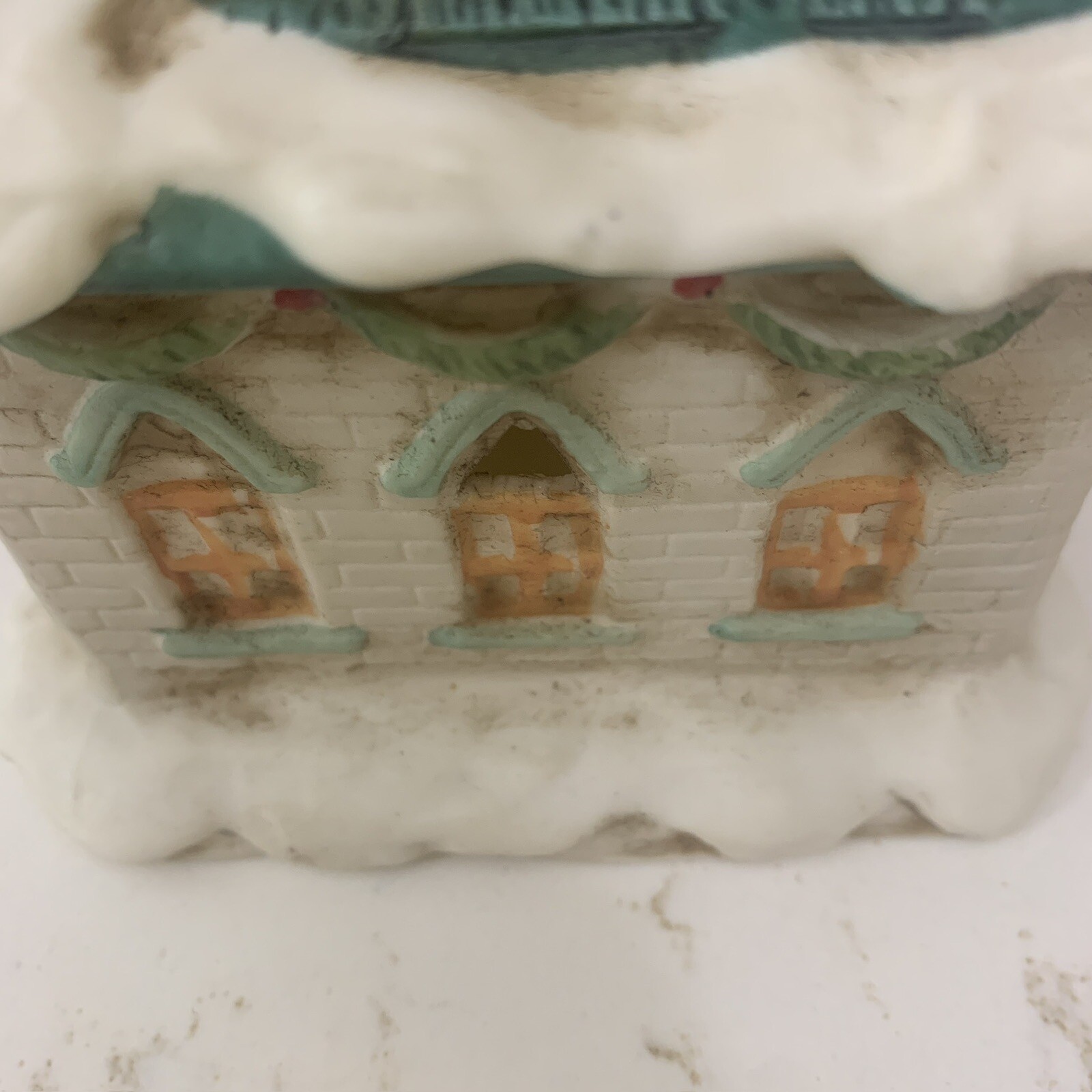 Vintage Holiday Home Colonial American Porcelain Church Christmas Village Taiwan