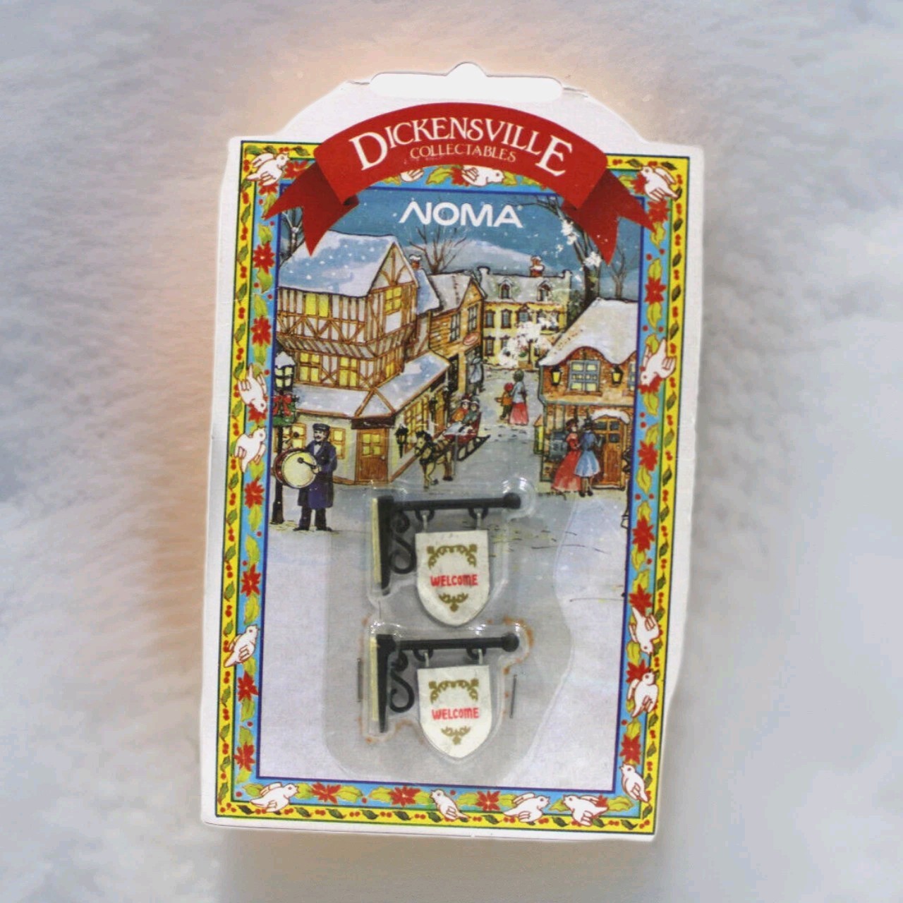 DEPT. 56 DICKENSVILLE WELCOME SIGNS COLLECTABLES NOMA OR MINI DOLLHOUSE #28560