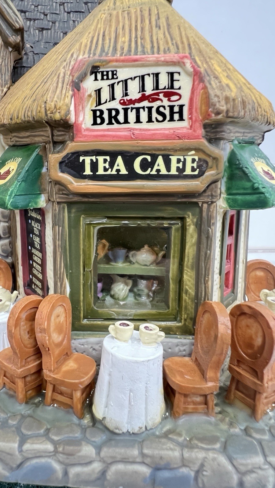 Lemax Holidays & Seasons “The Little British Tea Cafe” 55952 Retired RARE & NEW