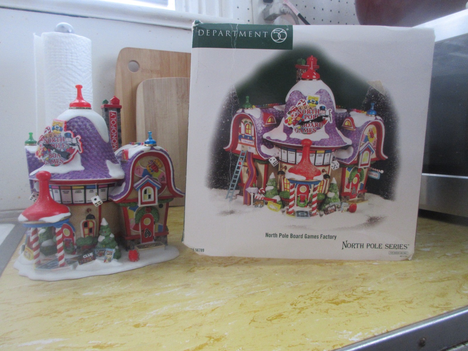 2005 Dept Department 56 North Pole Board Games Factory ‘North Pole Series’