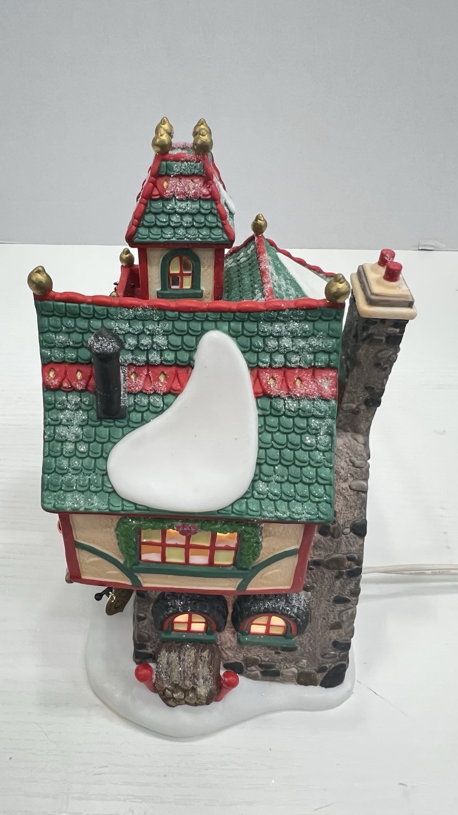 Dept 56 North Pole Series “Glass Ornament Works” 56396 Retired 1997 Excellent !